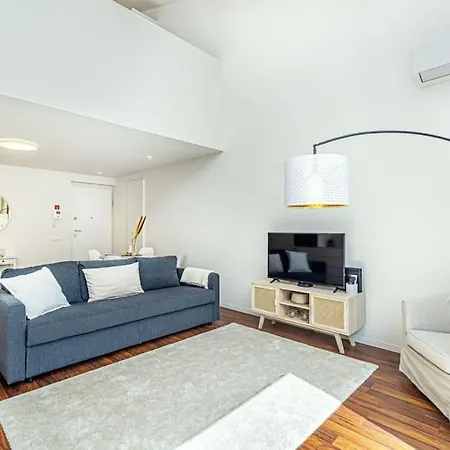 Bombarda Iv By Innkeeper Oporto