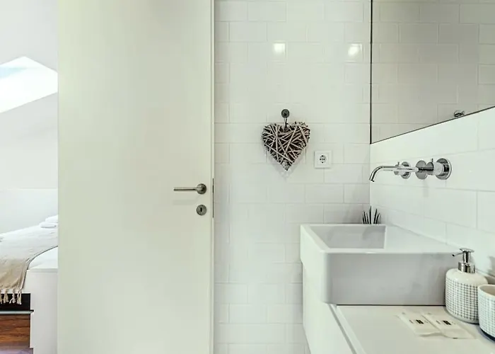 Apartman Bombarda Iv By Innkeeper