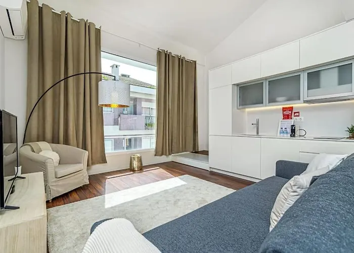 Bombarda Iv By Innkeeper Apartment