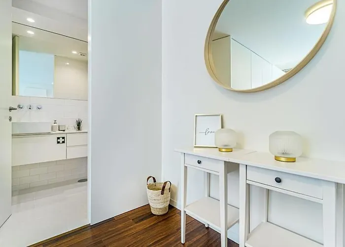 Apartment Bombarda Iv By Innkeeper